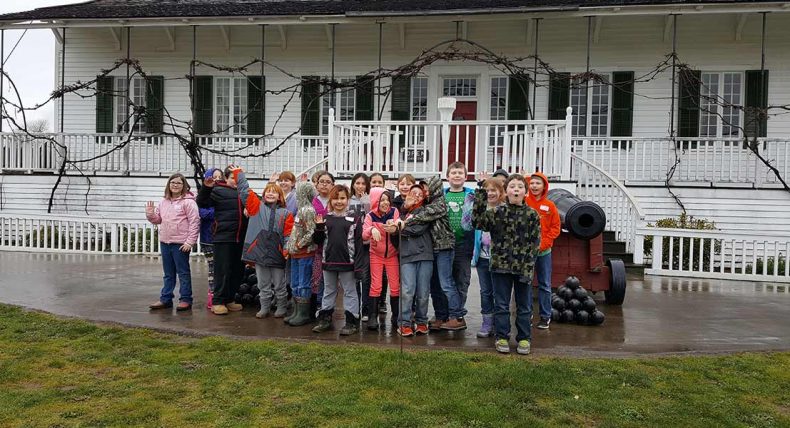 Living History – Third and Fourth Grade Oregon Trail Field Trip