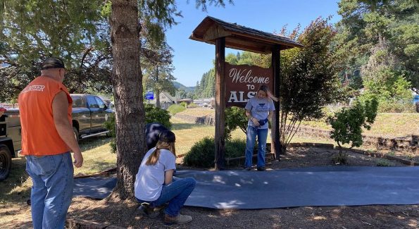 CSC partnered with Alsea School District’s Youth In Transition Program (YIT) and Special Education Department to create a student Natural Resources Work Crew